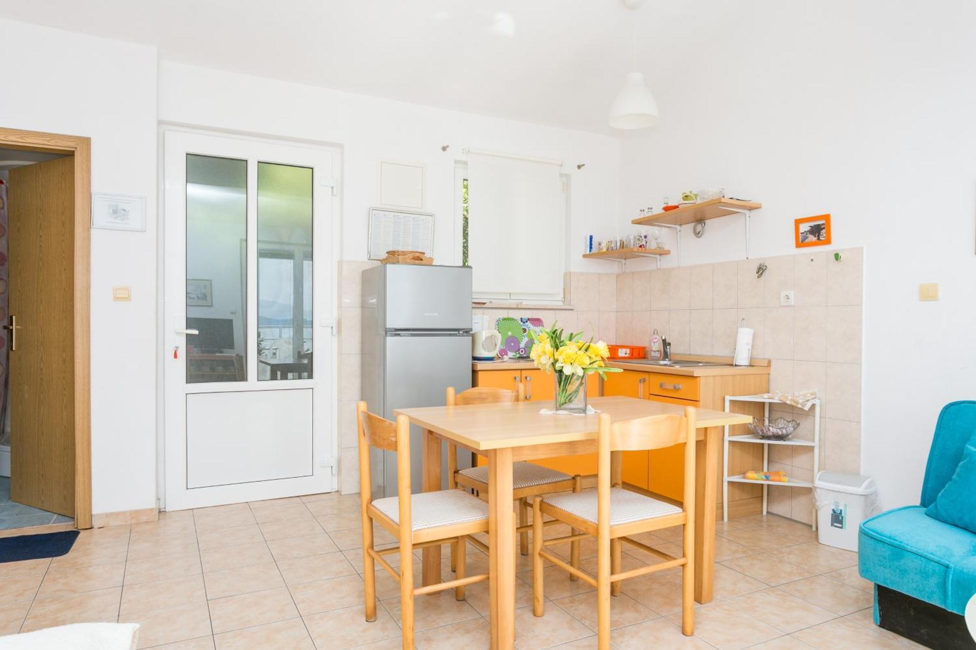 Apartments By The Sea Zivogosce - Porat, Makarska - 20207 Igrane Phòng bức ảnh